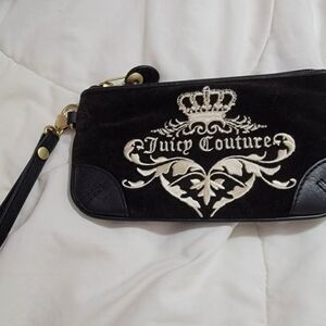Juicy Couture wrist wallet purse